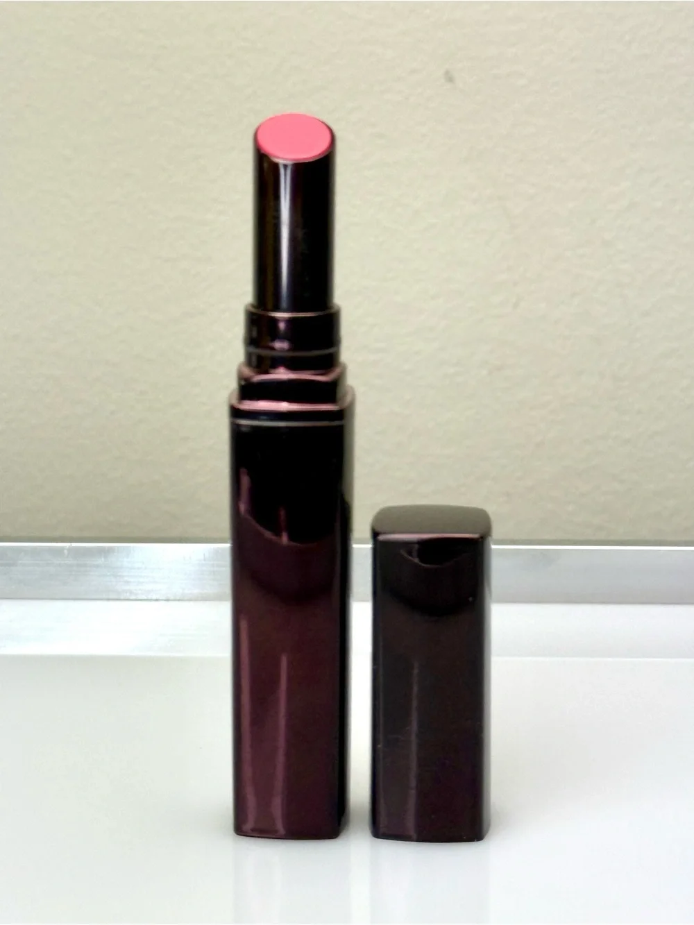 Laura Mercier Rouge Nouveau Weightless Lip Colour - Shy Sheer